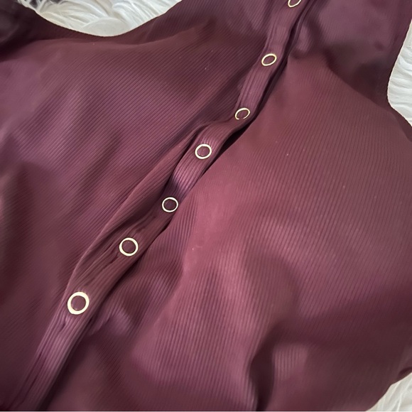 Robin Piccone Amy ribbed high neck snap button one piece swimsuit size 14 - Picture 8 of 11